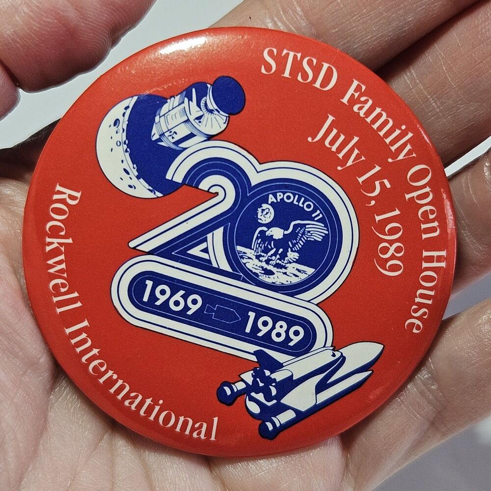 Nasa Pins Buttons Collection Space Shuttle Challenger Rockwell Silver Tone Red - Picture 2 of 8